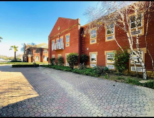 434M² OFFICE TO LET IN FOURWAYS